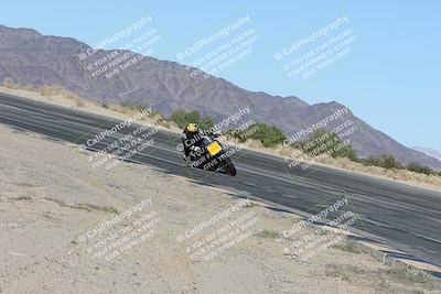 media/Dec-01-2025-Moto Forza (Mon) [[2daa91e15f]]/1-Advanced Group/Session 4 (Turn 10 Inside)/